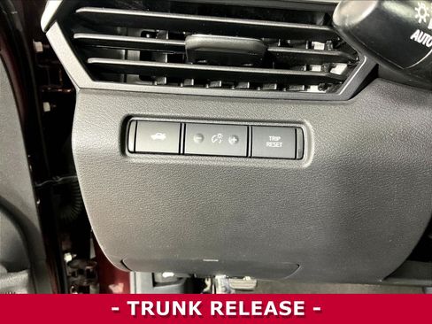 Certified 2024 Nissan Altima 2.5 SV FWD image 36
