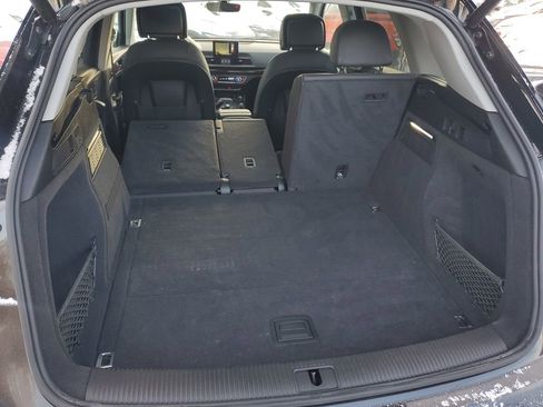 Used 2020 Audi Q5 2.0T Premium w/ Convenience Package image 27