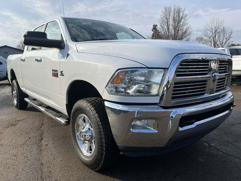 Used 2011 RAM 2500 Big Horn image 4