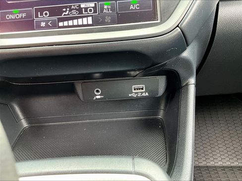 Used 2024 Subaru Impreza 2.0i AWD/4WD image 15