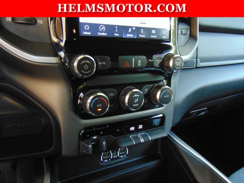 Certified 2022 RAM 2500 Big Horn w/ Level A Equipment Group image 26