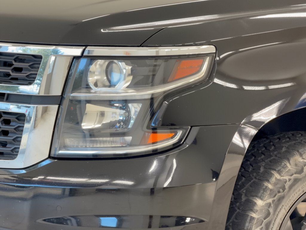 Used 2018 Chevrolet Tahoe LT AWD/4WD image 9