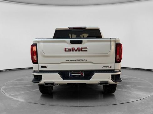 Used 2024 GMC Sierra 1500 AT4 w/ AT4 Preferred Package AWD/4WD image 4