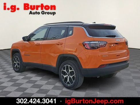 New 2026 Jeep Compass Limited AWD/4WD image 3