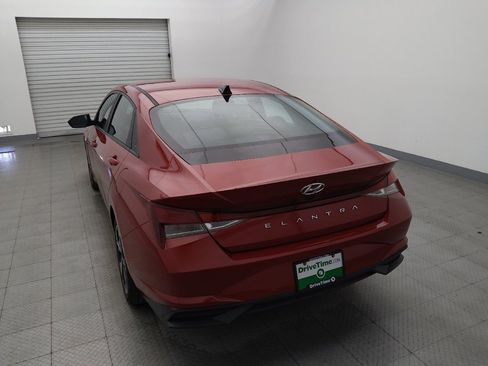 Used 2023 Hyundai Elantra SEL w/ Convenience Package FWD image 6