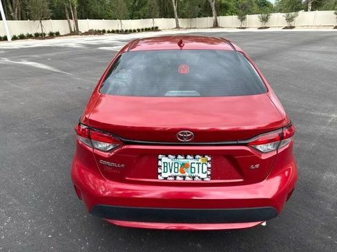 Used 2020 Toyota Corolla LE FWD image 7
