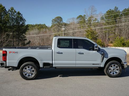New 2026 Ford F250 King Ranch w/ Chrome Package AWD/4WD image 22