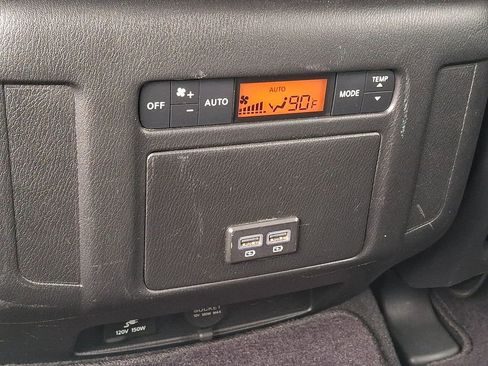 Used 2017 Nissan Armada SL w/ Moonroof Package image 12