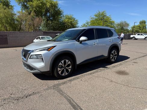 Certified 2023 Nissan Rogue SV w/ SV Premium B Package FWD image 1