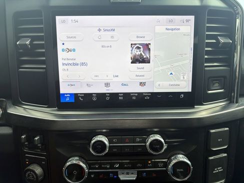 Used 2025 Ford F250 Lariat w/ Tremor Off-Road Package image 29