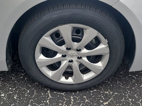 Certified 2024 Toyota Corolla LE image 10