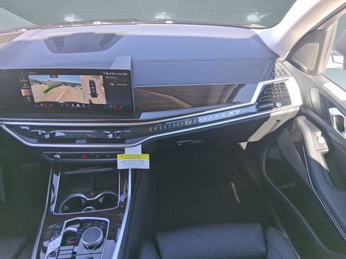 New 2026 BMW X7 xDrive40i w/ Premium Package AWD/4WD image 28