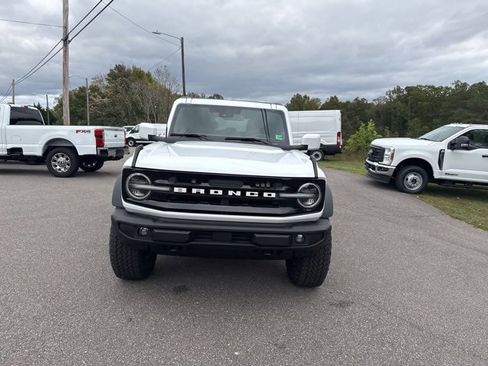 New 2025 Ford Bronco Outer Banks w/ Sasquatch Package image 19