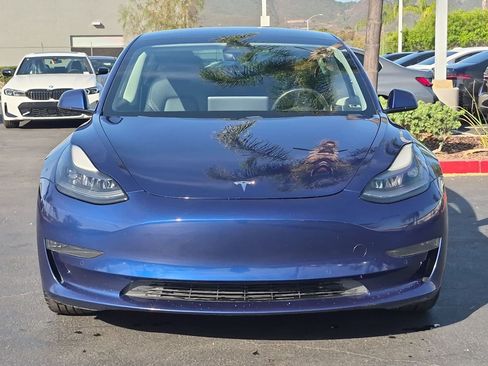 Used 2021 Tesla Model 3 Standard Range Plus RWD image 3