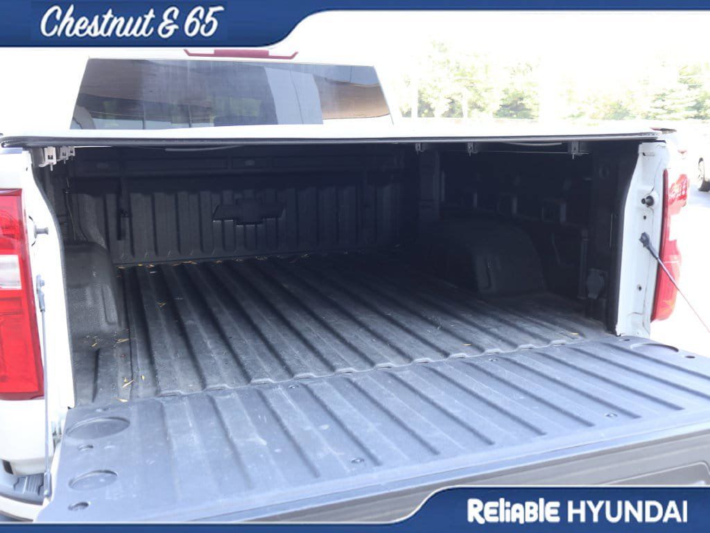 Used 2022 Chevrolet Silverado 1500 RST AWD/4WD image 15