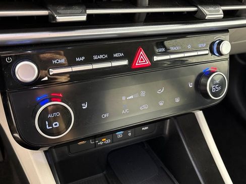 Used 2025 Hyundai Tucson SEL FWD image 37