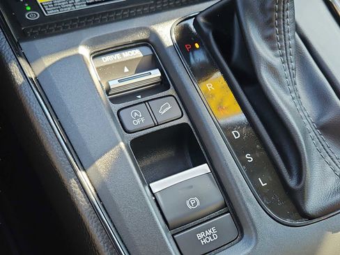 Certified 2024 Honda CR-V EX-L image 17