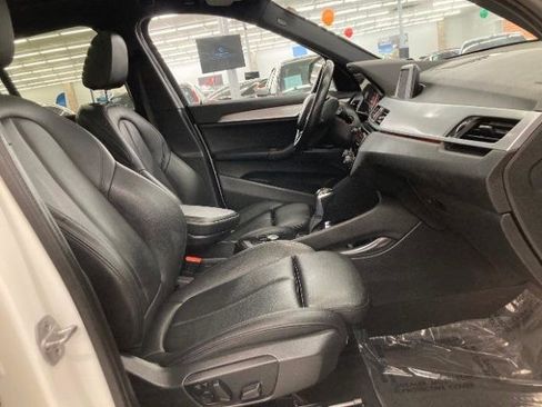 Used 2018 BMW X1 xDrive28i AWD/4WD image 10
