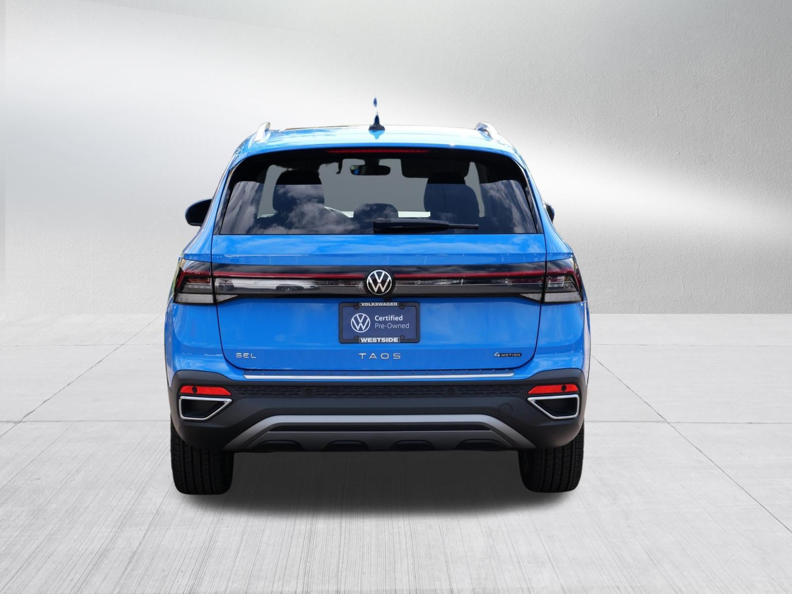 Certified 2025 Volkswagen Taos SEL AWD/4WD image 6