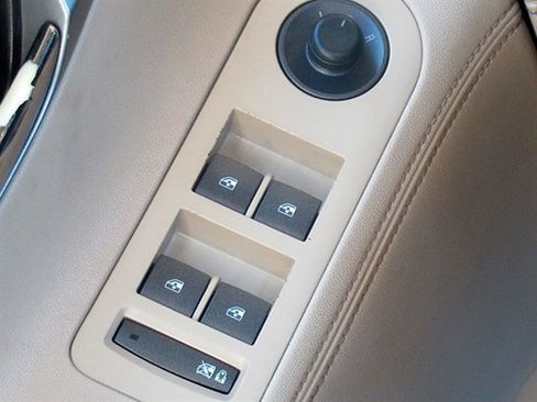Used 2011 Buick LaCrosse CXS FWD image 28