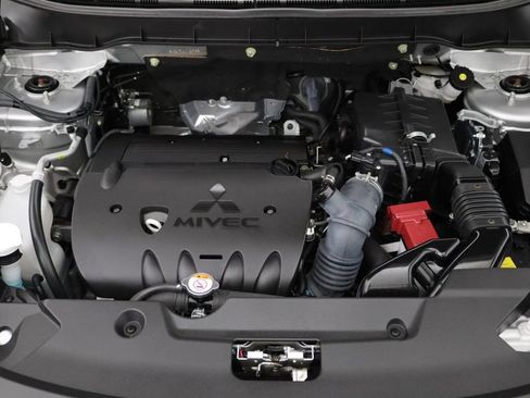 Used 2024 Mitsubishi Outlander Sport ES AWD/4WD image 31