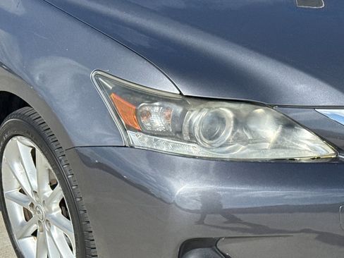 Used 2012 Lexus CT 200h Premium FWD image 10