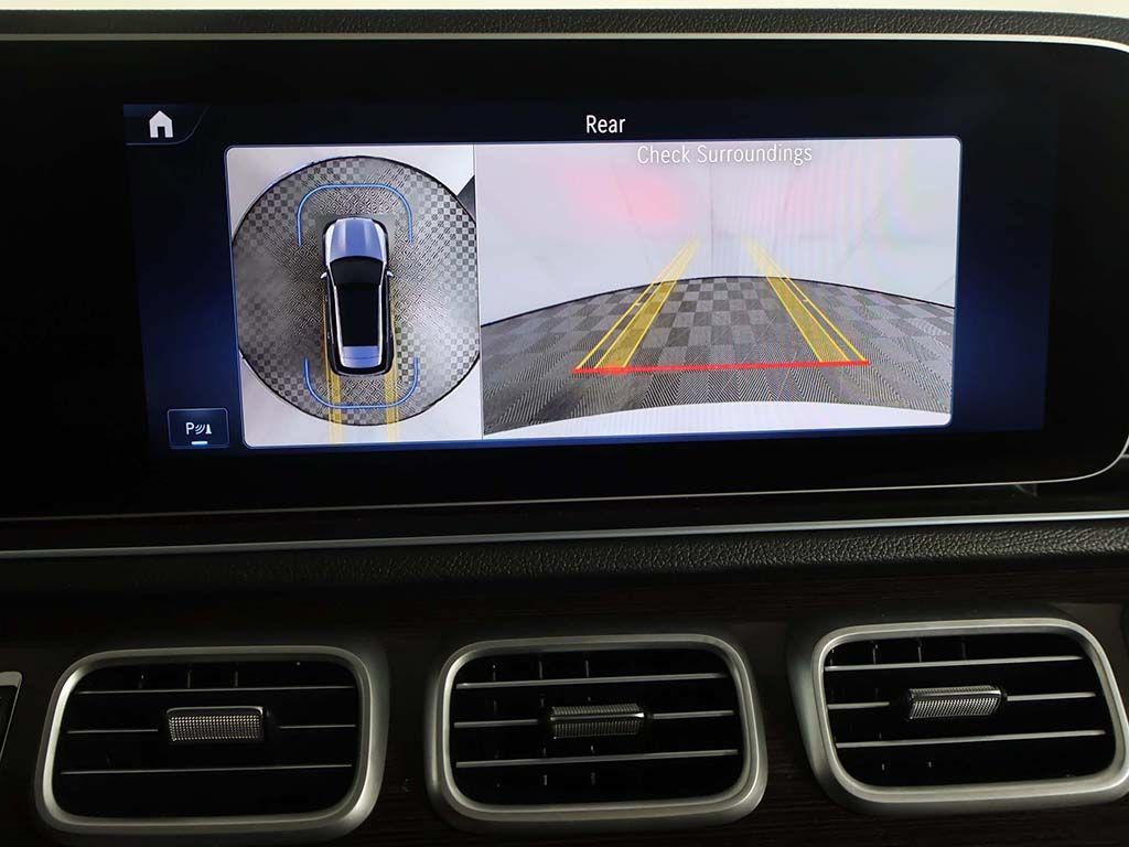 Used 2024 Mercedes-Benz GLE 450 4MATIC w/ AMG Line Exterior image 49