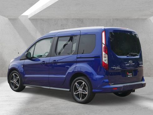 Certified 2017 Ford Transit Connect Titanium FWD image 5