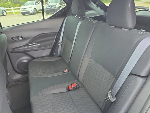 Used 2023 Nissan Kicks SV w/ Interior Electronics Package FWD image 35