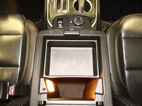 Used 2019 Chevrolet Traverse LT w/ LT Premium Package image 29