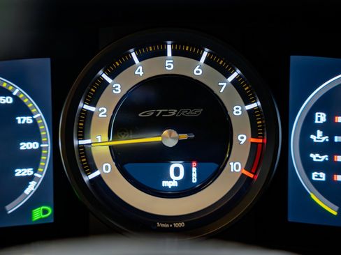 Used 2023 Porsche 911 GT3 RS image 37