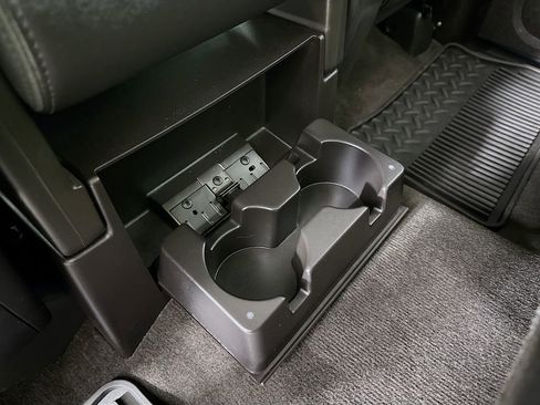 Used 2013 GMC Sierra 2500 SLE w/ SLE Preferred Package image 29