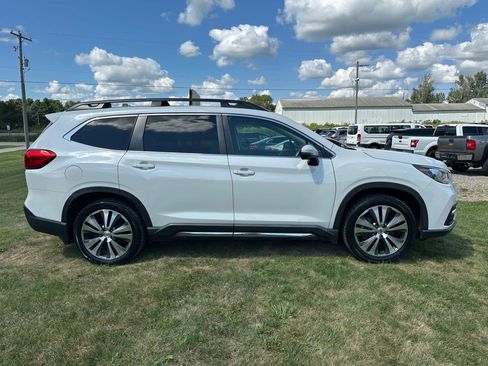 Used 2019 Subaru Ascent Limited w/ Popular Package #2 image 4