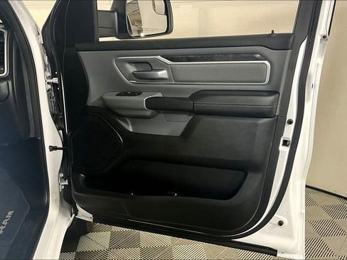 Used 2022 RAM 1500 Big Horn image 24