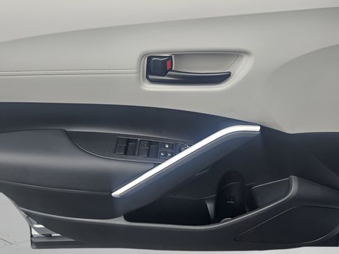 Certified 2026 Toyota Corolla Cross L FWD image 24