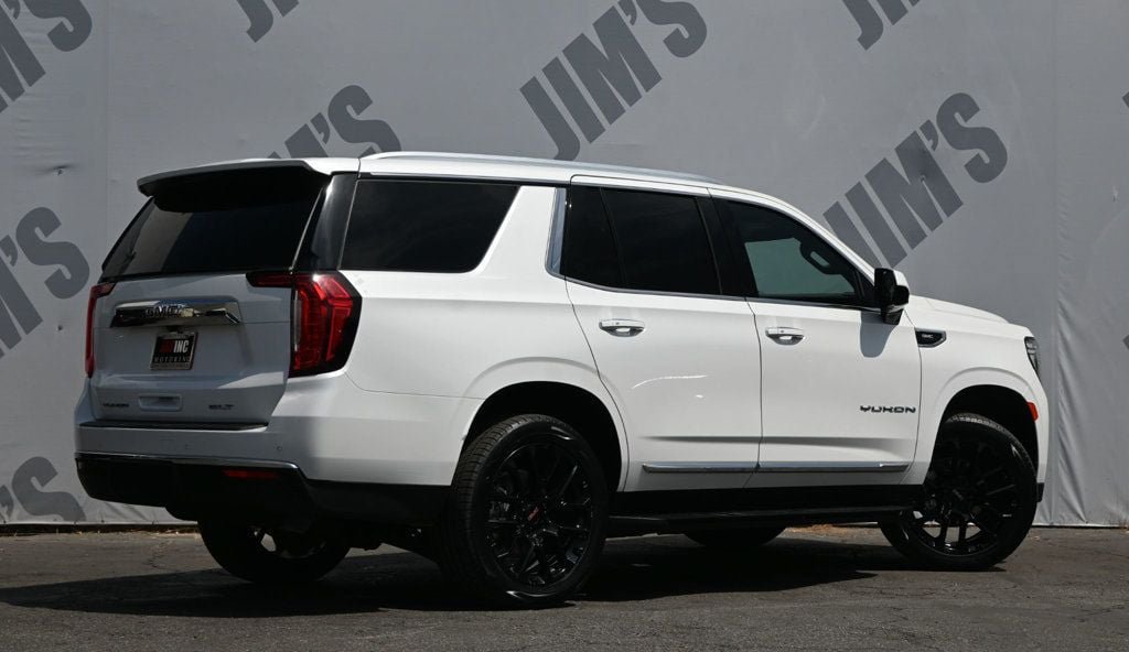 Used 2023 GMC Yukon SLT RWD image 5