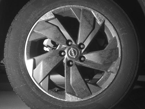 Used 2025 Nissan Rogue SV FWD image 15