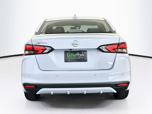 Used 2025 Nissan Versa SV w/ Trunk Package FWD image 7
