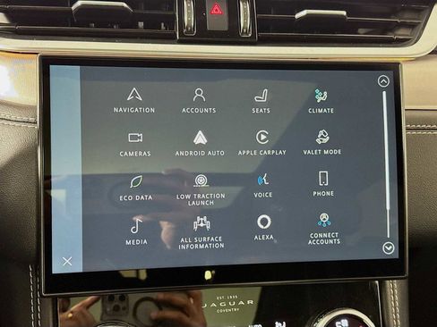 Used 2024 Jaguar F-PACE R-Dynamic S image 14