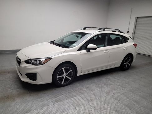Used 2019 Subaru Impreza 2.0i Premium AWD/4WD image 2