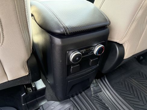 Used 2021 Ford Explorer 4WD image 30