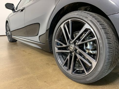 Used 2025 Toyota Camry XSE image 36