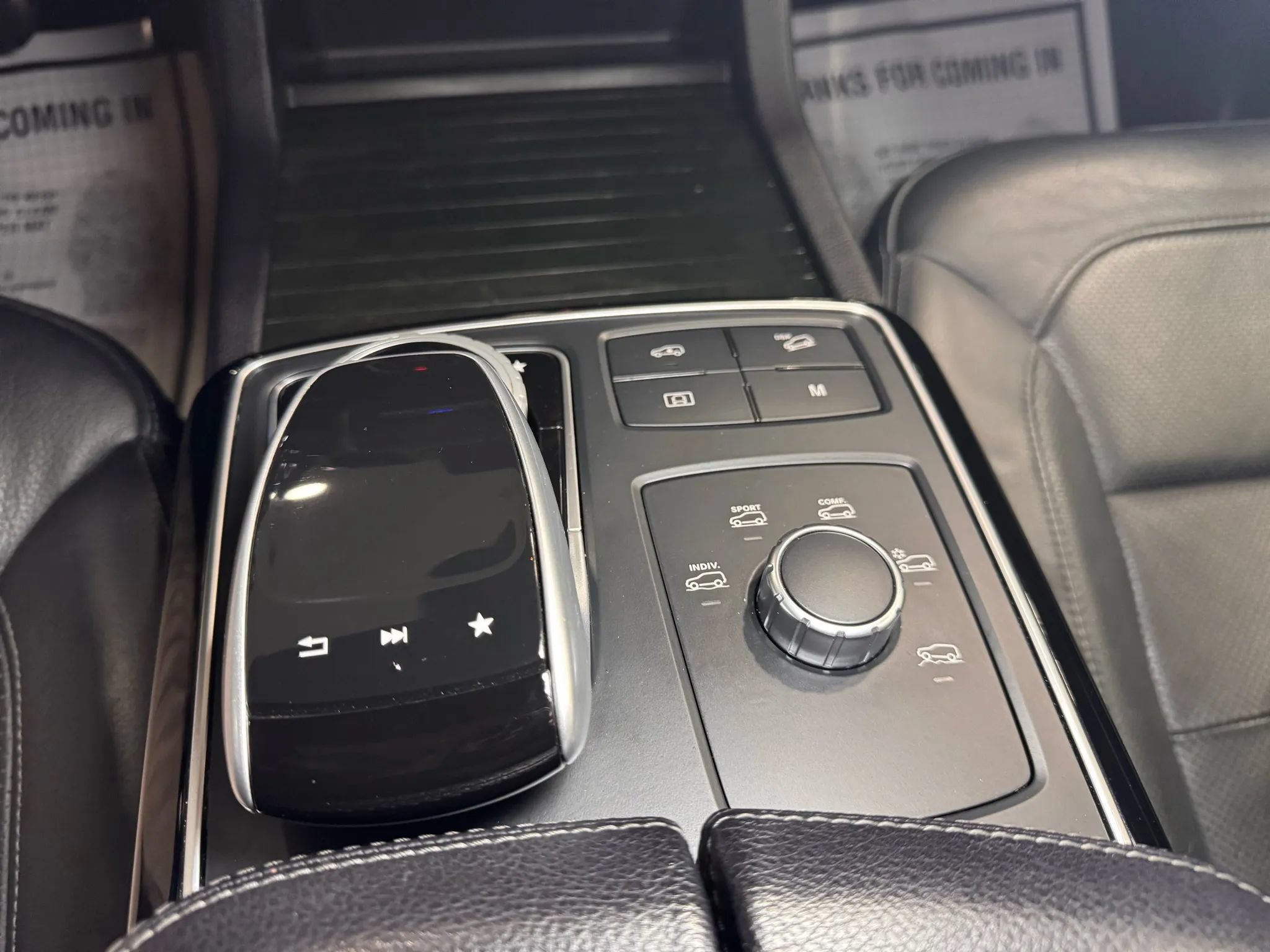 Used 2018 Mercedes-Benz GLS 550 4MATIC w/ Driver Assistance Package image 45