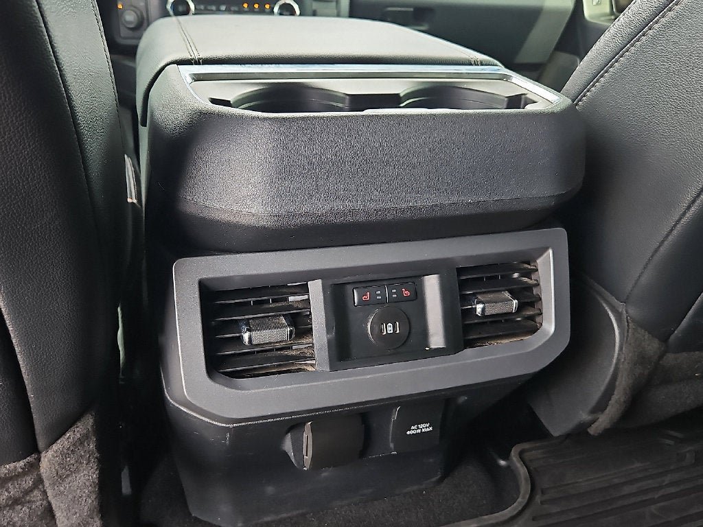 Used 2024 Ford F350 Lariat w/ Lariat Ultimate Package AWD/4WD image 21