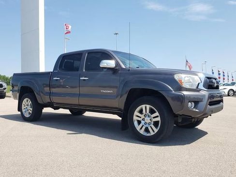Used 2015 Toyota Tacoma 4x4 Double Cab image 3