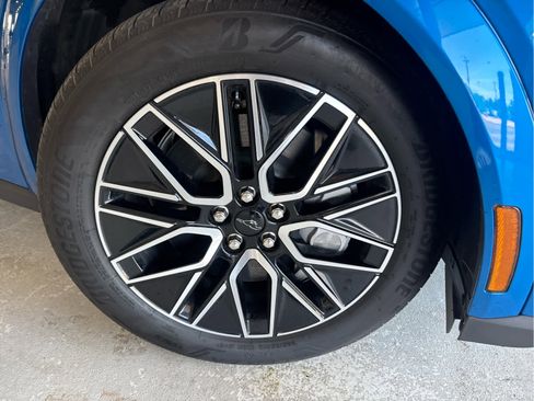 Used 2025 Ford Mustang Mach-E Premium AWD/4WD image 45