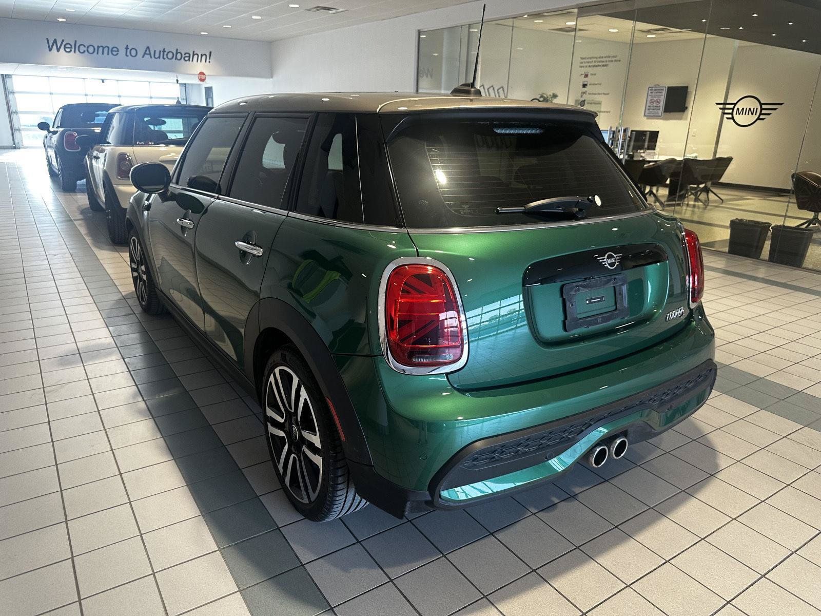 Used 2024 MINI Cooper S FWD image 5
