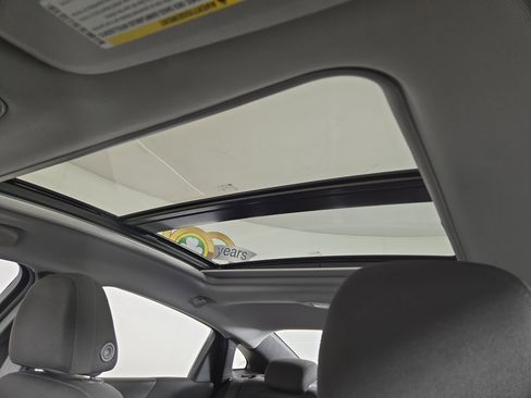 Used 2024 Chevrolet Malibu LT image 22