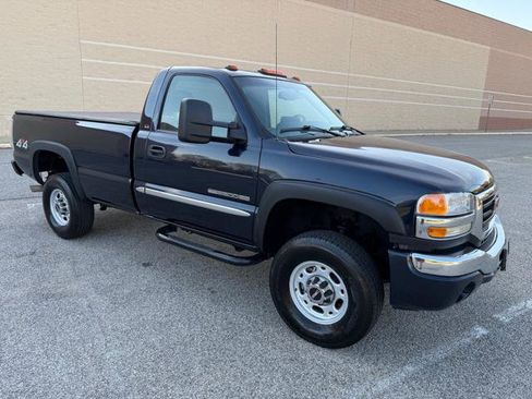 Used 2006 GMC Sierra 2500 SLE w/ Snow Plow Prep Package image 38
