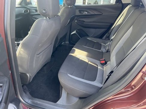 Used 2022 Chevrolet TrailBlazer LT image 22